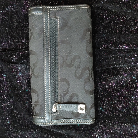 Sophia Caperelli Large Wallet - Picture 5 of 15